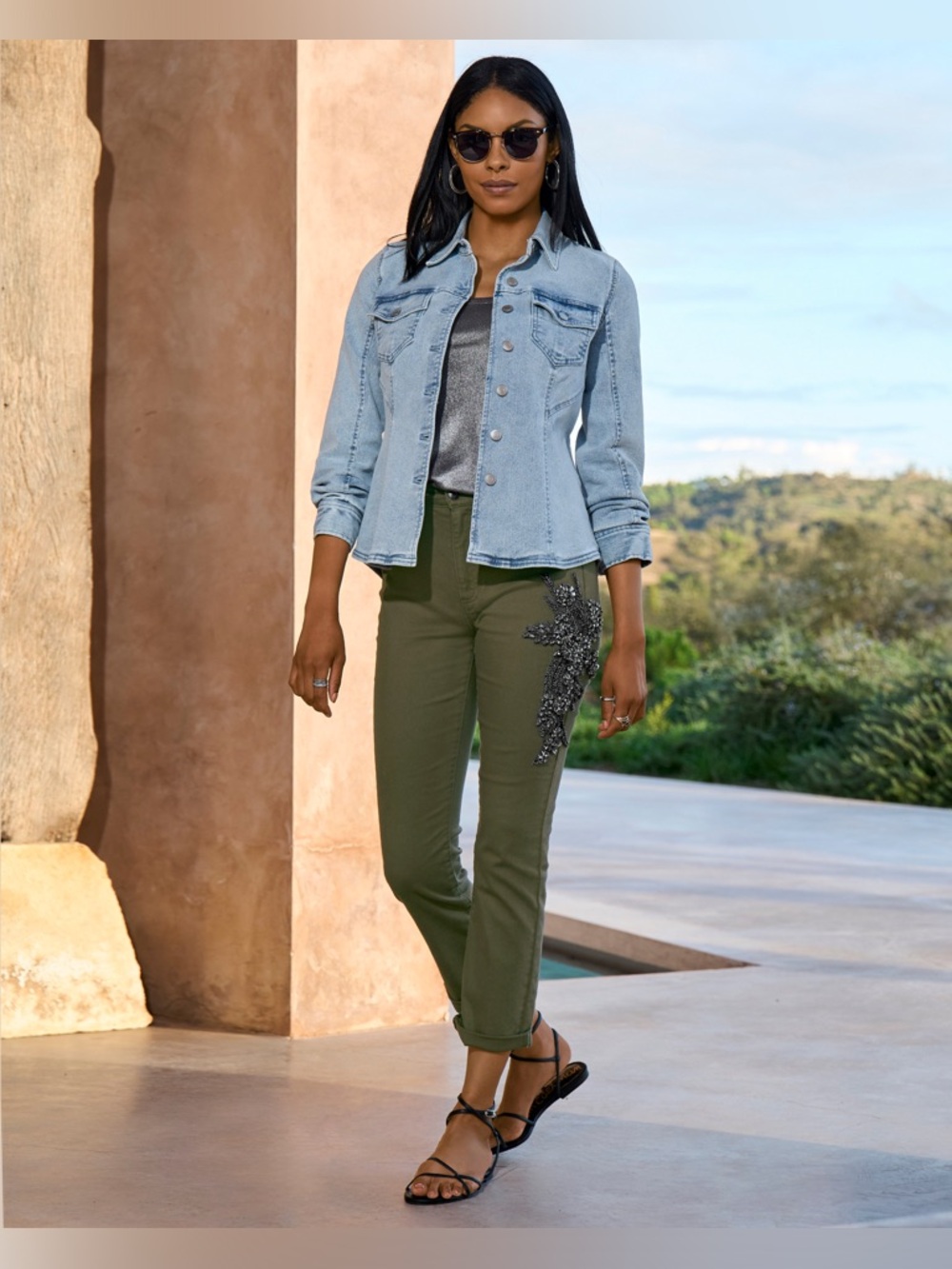 Boston Proper Olive Green Newport Crystal Trim Tonal Jean women’s size 2